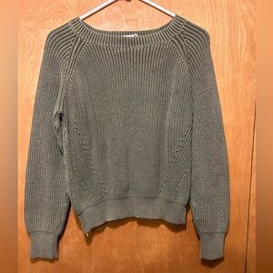 For The Republic Green Crew Neck Sweater with Ribbed Texture